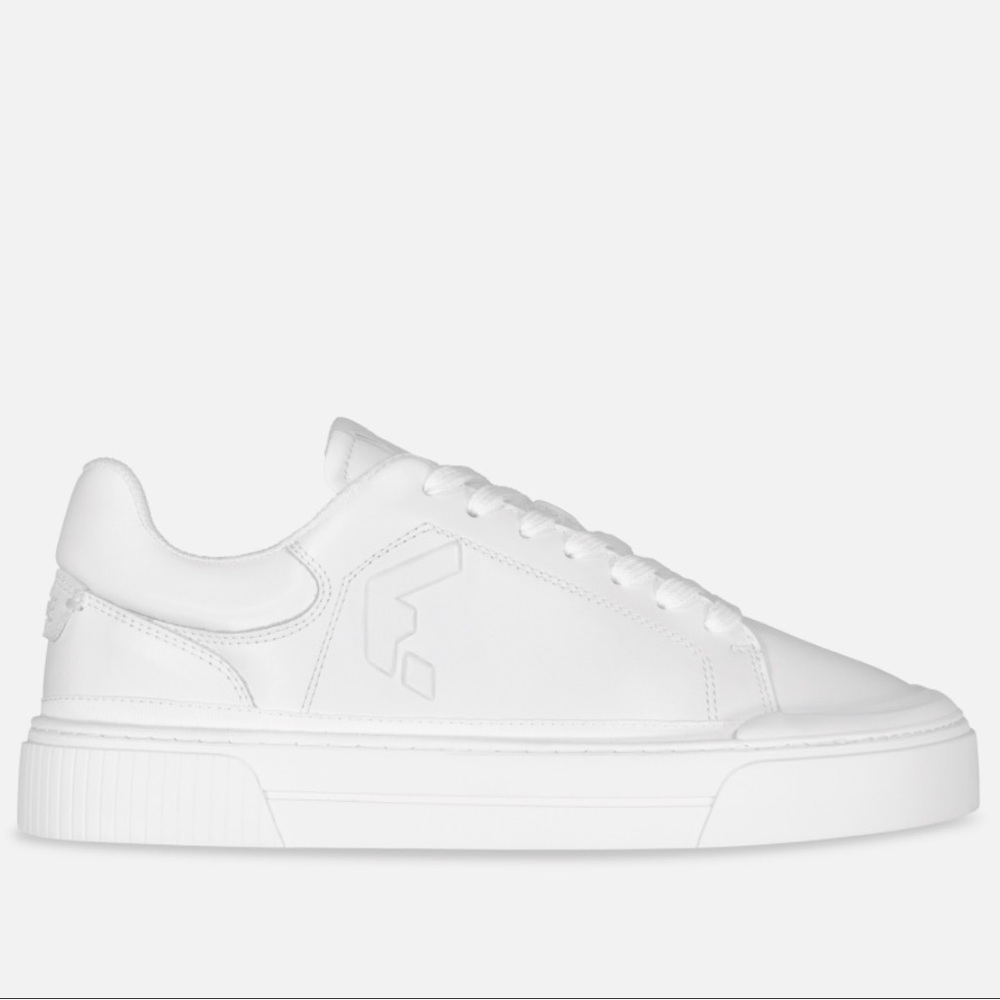 NWOT Wyde Footwear Arcus White 
Women’s US 7/EU 40